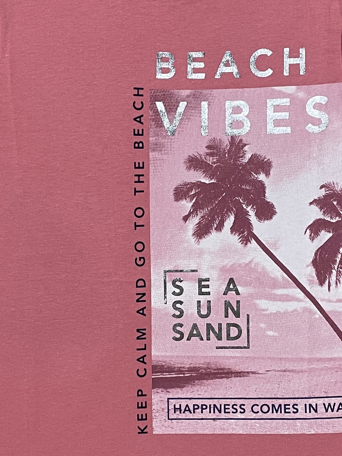 Beach Vibes Graphic T-Shirt